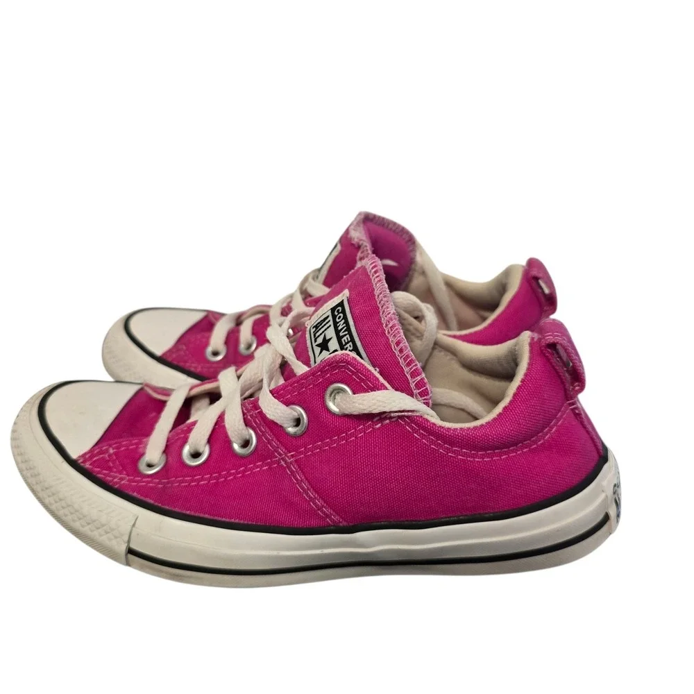 Converse All Star Girls Low Top Pink Canvas Sneakers‎